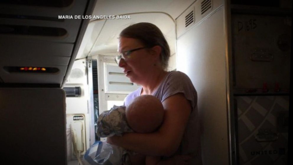 VIDEO: Mom claims baby lost consciousness on delayed flight
