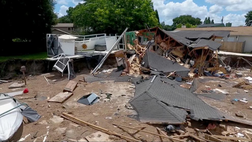 Florida Sinkhole Swallows Boat 2 Houses Others At Risk