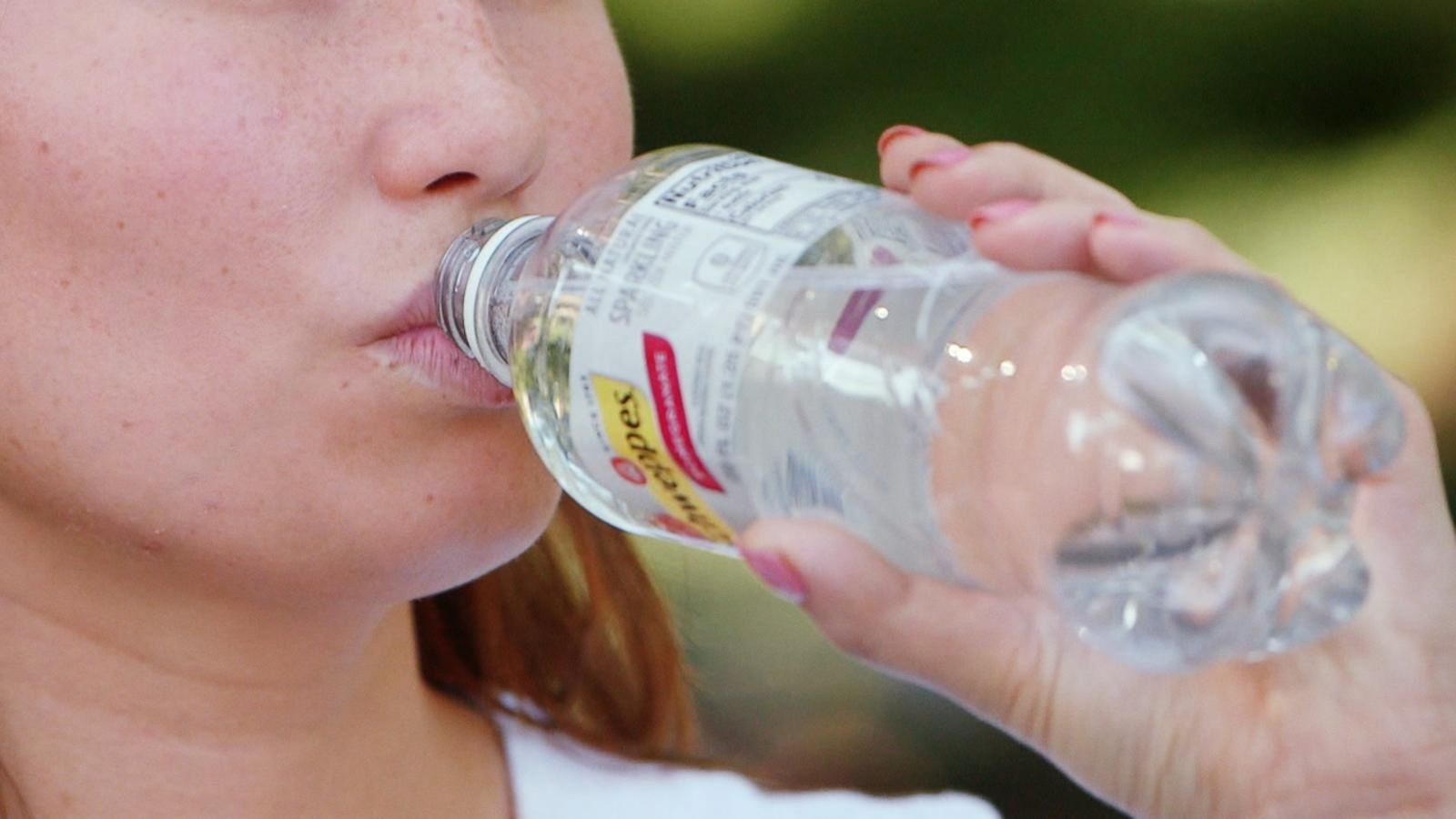 Is sparkling water bad for you? Good Morning America