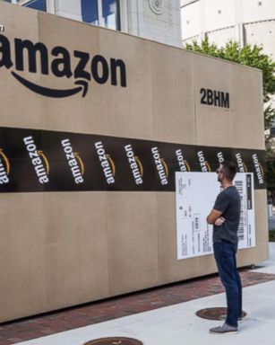 VIDEO: Cities go all out in bid for new Amazon headquarters 