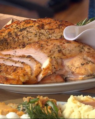 VIDEO: How to host a Thanksgiving dinner for less than $75