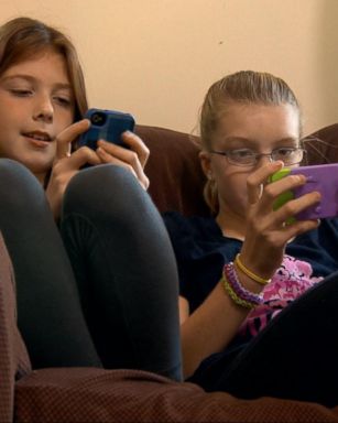 VIDEO: Teens and smart phone addiction