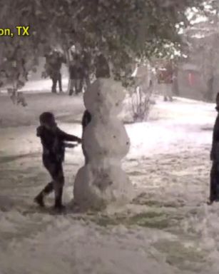 VIDEO: Snow falls from Texas to Mississippi