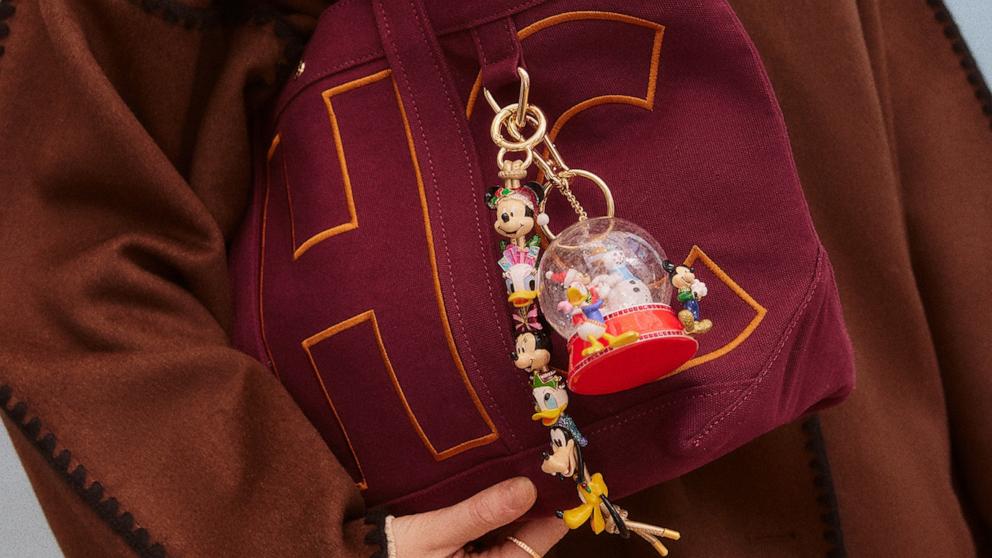 PHOTO: Disney Holiday Collection Bauble Bar