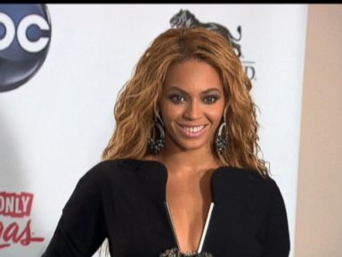 WATCH: Beyonce is performing at Coachella with a hundred dancers