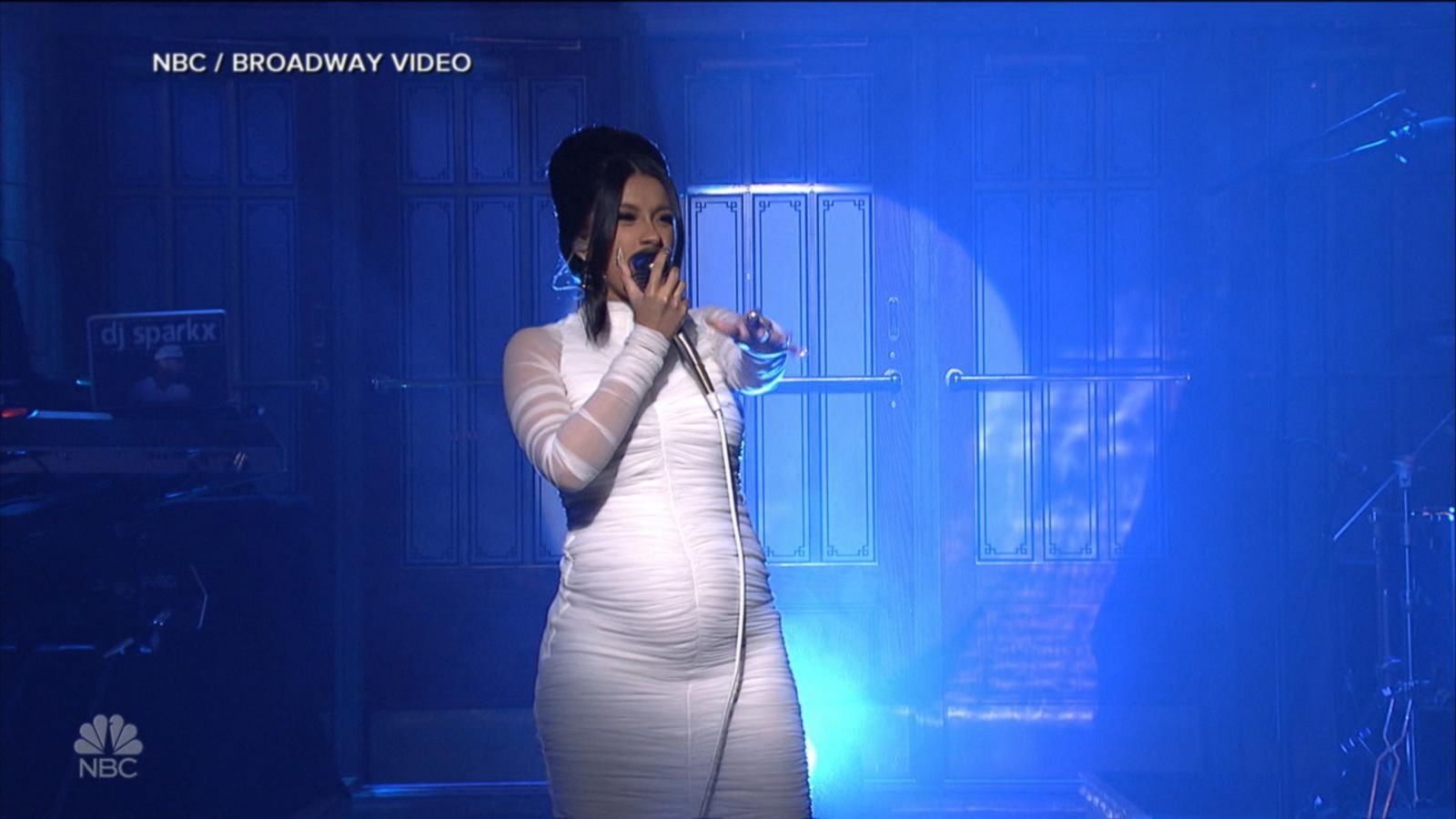 Cardi B Appears To Reveal Pregnancy On Snl Good Morning America