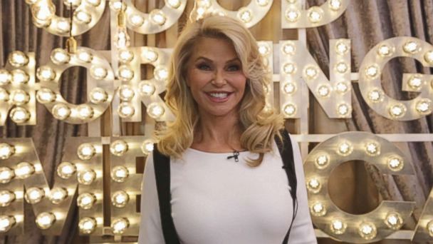 Christie Brinkley Bares Her Abs in Bra Top for Powerful 70th