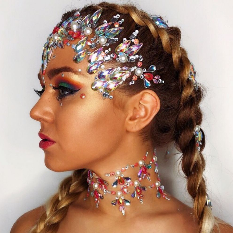 Bejeweled hair is Instagram's newest sparkly trend Video - ABC News