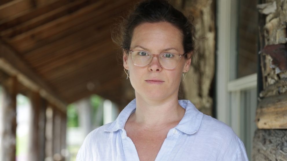 VIDEO: This single mom runs her own business and is now also running for Congress