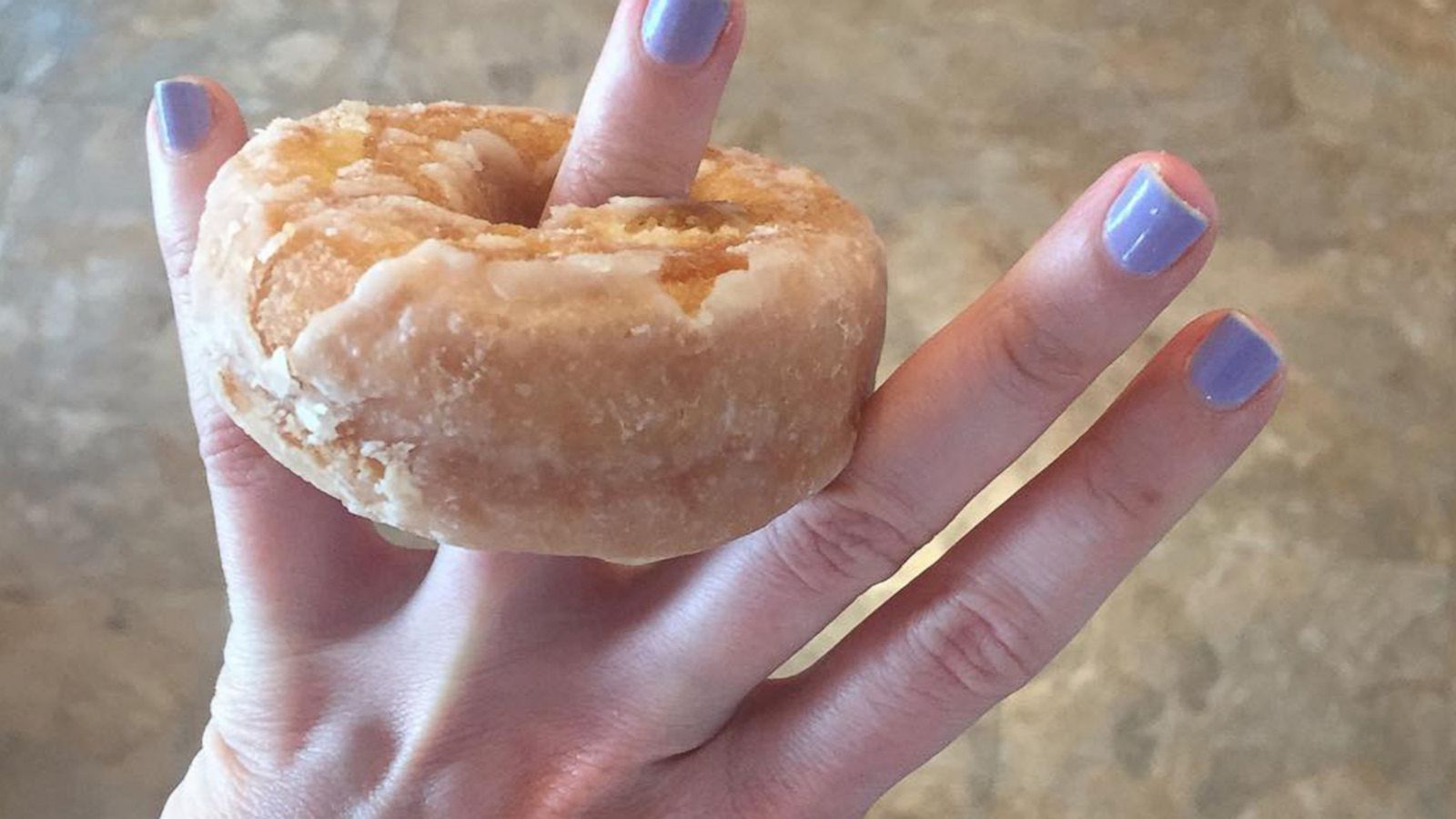 VIDEO: Woman creates hilarious Instagram of her #NotEngaged life