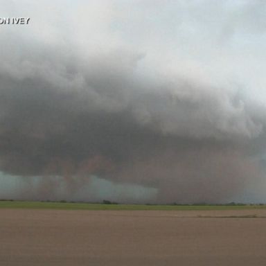 VIDEO: Heavy rains and strong winds hit parts of the US