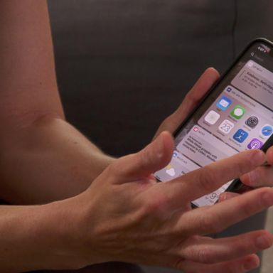 VIDEO: A step-by-step guide on how to 'break up' with your phone