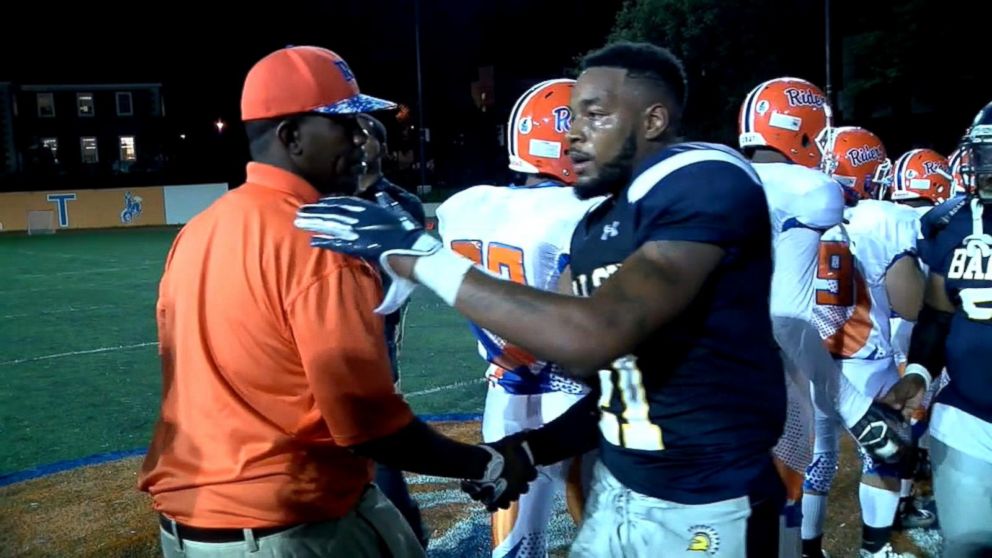 VIDEO: Teen deemed ineligible for football due to homelessness back on the field