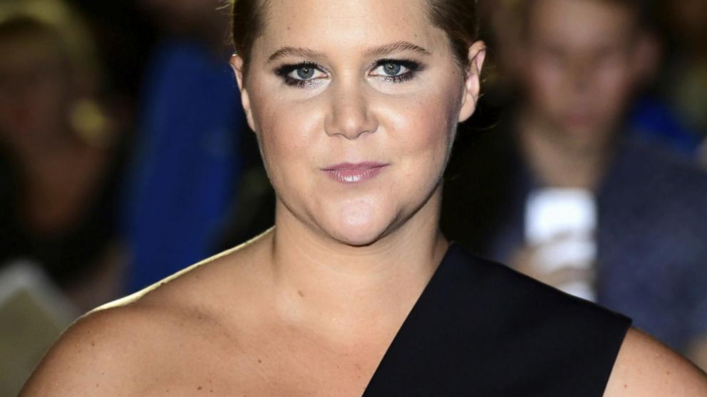 Amy Schumer says no to Super Bowl ads to support Kaepernick