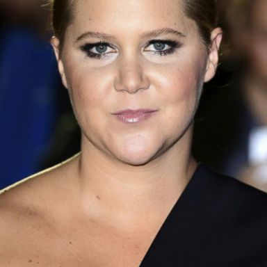 VIDEO: Amy Schumer says no to Super Bowl ads to support Kaepernick