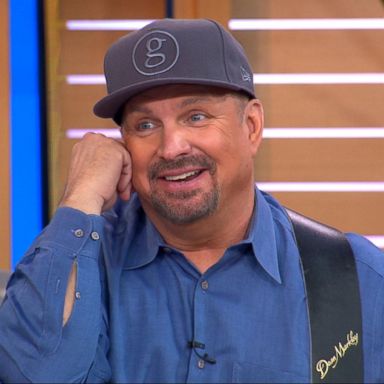 VIDEO: Garth Brooks stopped by to serenade the 'GMA Day' hosts