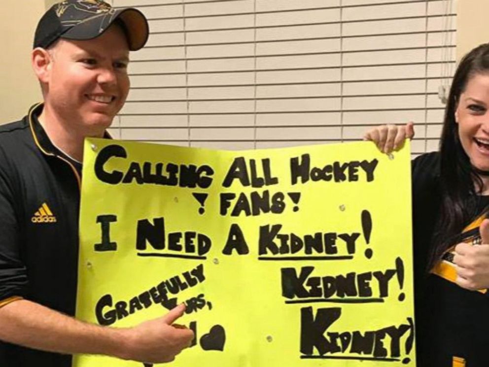 VIDEO: Hockey fans homemade sign found her kidney donor