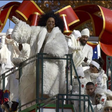 VIDEO: Diana Ross performed 'Wonderful Christmas Time' during the Thanksgiving Day Parade