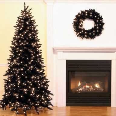 VIDEO: Black Christmas trees are a hot holiday decorating trend (really)