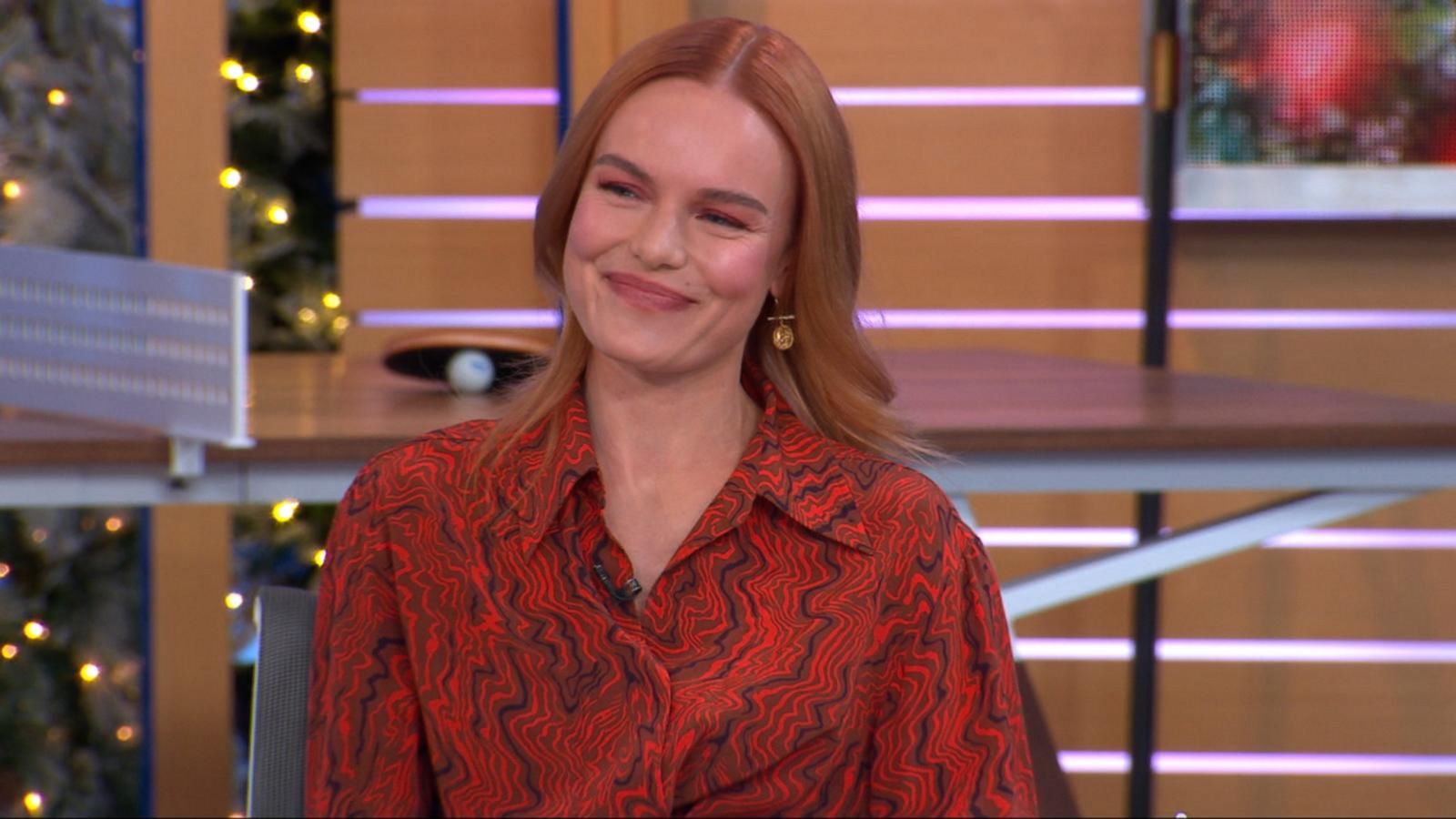 Michael Strahan Surprised Kate Bosworth With A Football Themed Present Good Morning America