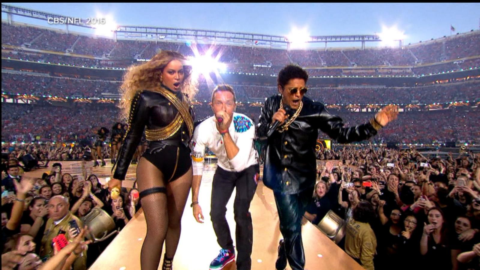 VIDEO: The NFL is having a difficult time finding performers for this year's Super Bowl