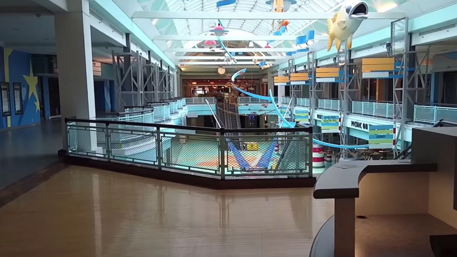 VIDEO: Take a look inside America's 'Dead Malls'