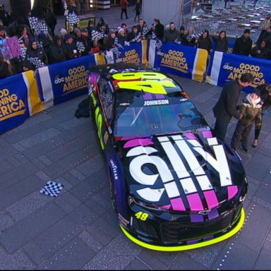 VIDEO: NASCAR champ Jimmie Johnson reveals his new race car on 'GMA'