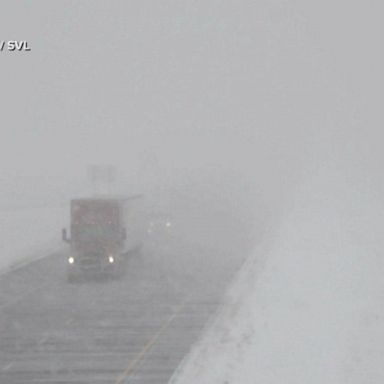 VIDEO: Heavy snow hits Midwest amid record-breaking cold 