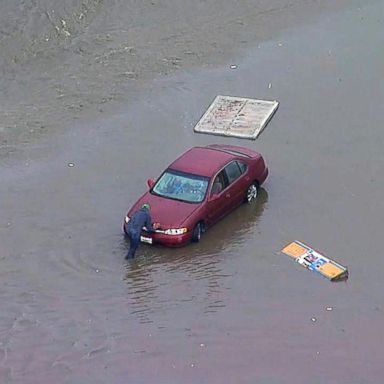 VIDEO: Winter storm triggers flash flooding in California