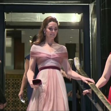 VIDEO: Wednesday night's gala dinner, held at the Victoria and Albert Museum in London, was in support of the Heads Together charity program that aims to support mental health programs in schools.