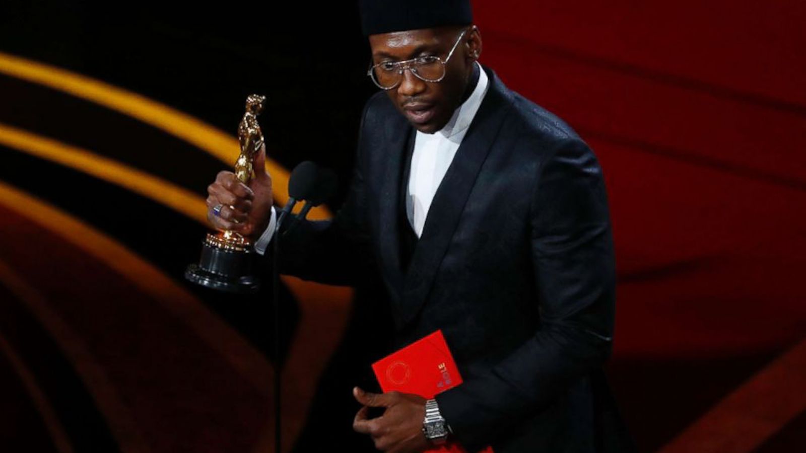 VIDEO: Mahershala Ali won the Oscar for best supporting actor