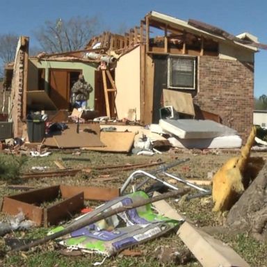 VIDEO: Dangerous tornadoes rip through the South