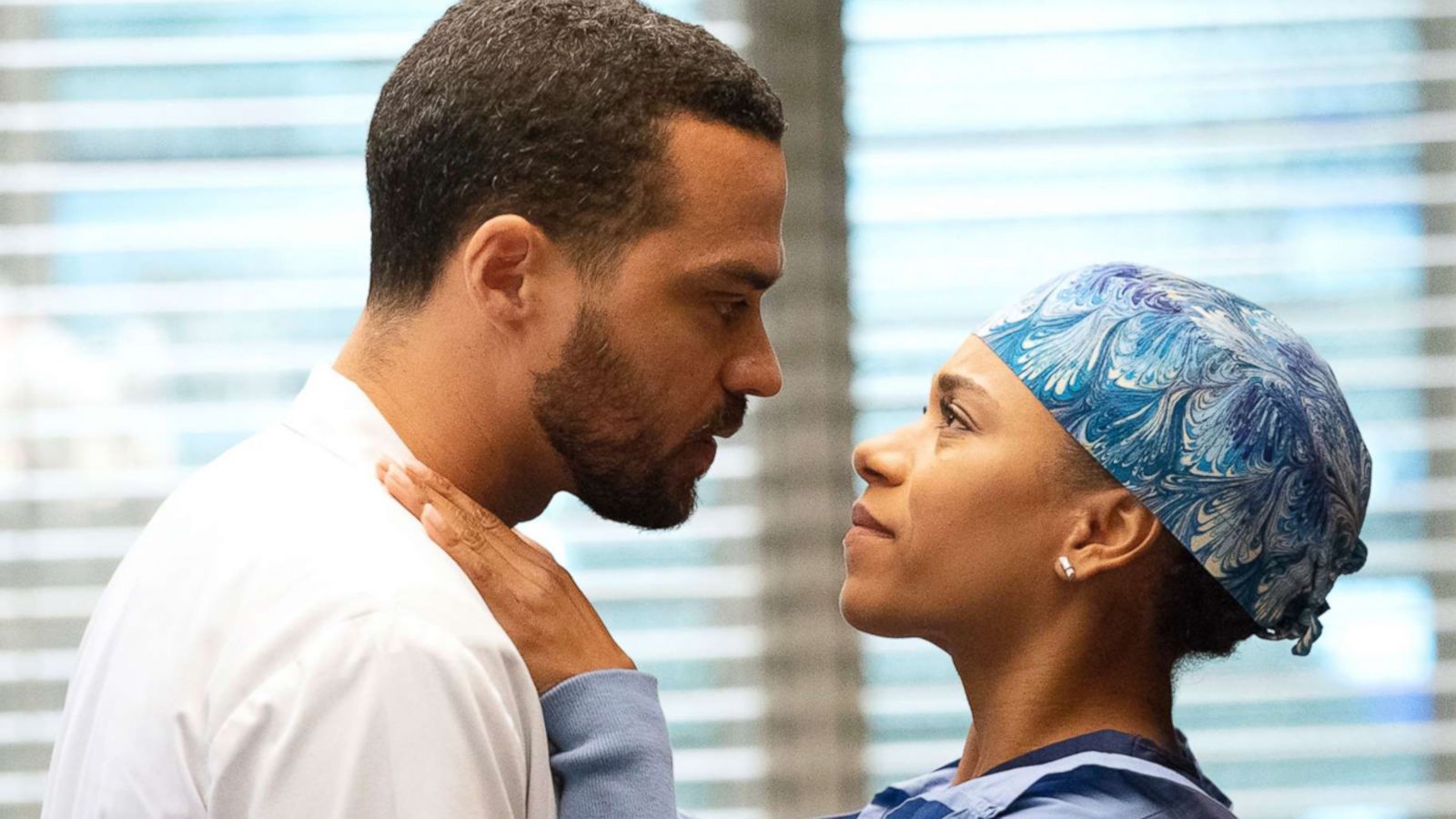 'Grey's Anatomy' cast reflect on the show's most iconic love stories ...