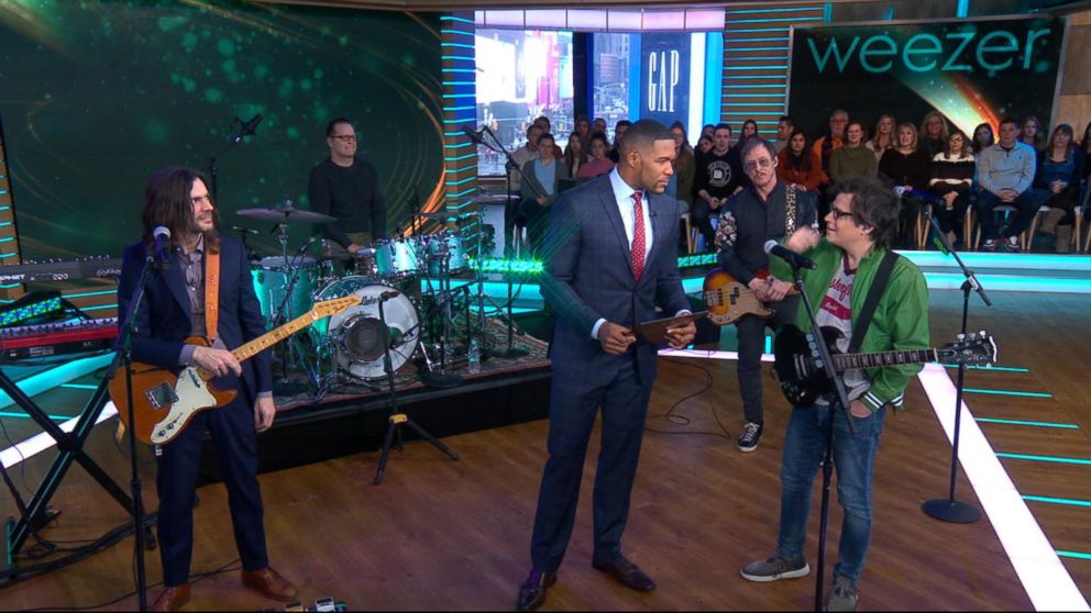 Catching Up With Weezer Live On Good Morning America Video Abc News