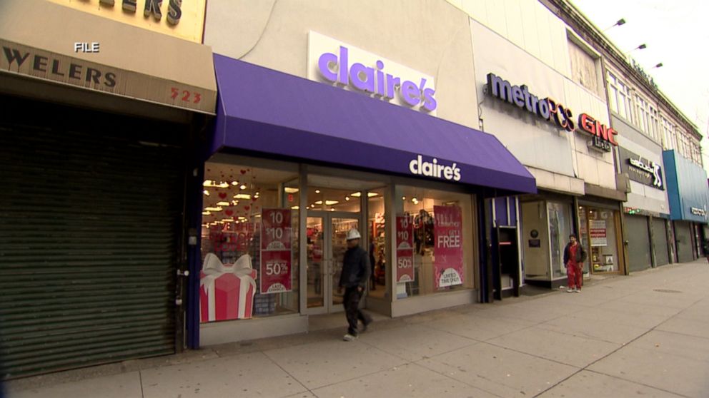 Asbestos found in Claire's cosmetics, FDA says