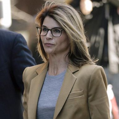 VIDEO: Lori Loughlin, husband plead not guilty in college scandal