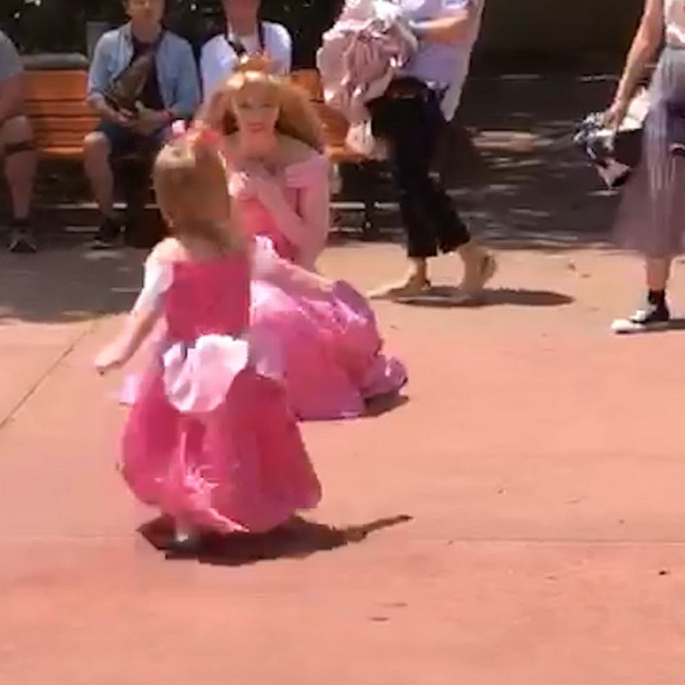 VIDEO: Little girl named Aurora runs to see her favorite Disney princess, Aurora 