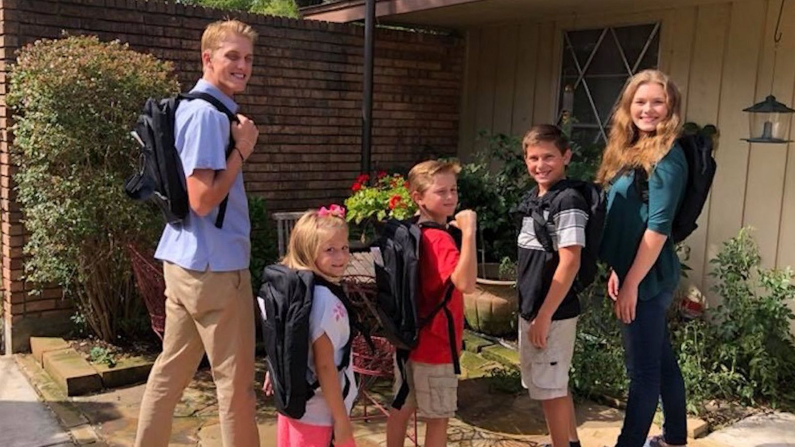 Teen sets goal to donate 1,000 bags for foster care kids in May Good