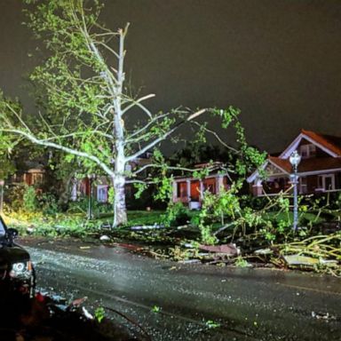 VIDEO: 'Violent tornado' hits Missouri's capital