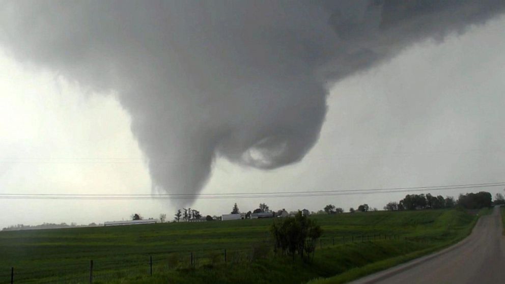 Severe Weather Threatens Plains To Midwest Over Memorial Day Weekend Abc News