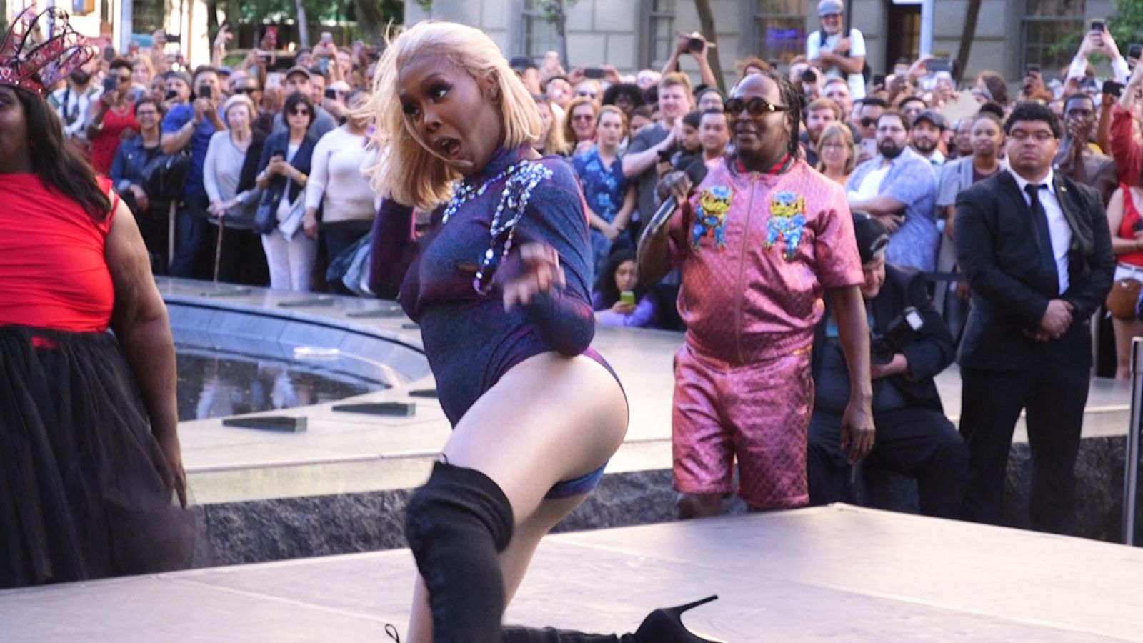 VIDEO: Anna Wintour judges fierce voguing competition at the Met in honor of Pride Month