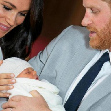 VIDEO: Harry and Meghan reveal new pic of baby Archie 