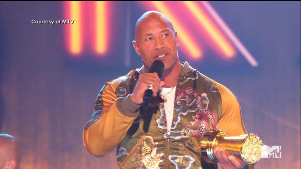 Video Dwayne Johnson Gives Inspiring Advice In MTV Movie & TV Awards ...