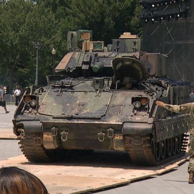 VIDEO: Final preparations for Trump's salute to America