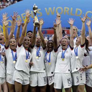 VIDEO: US soccer stars prepare for World Cup parade