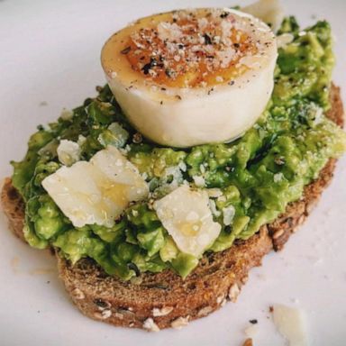 VIDEO: How did avocado toast become a thing?