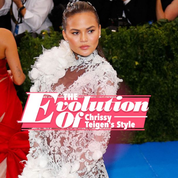 Chrissy Teigen Gives Birth to Baby #4