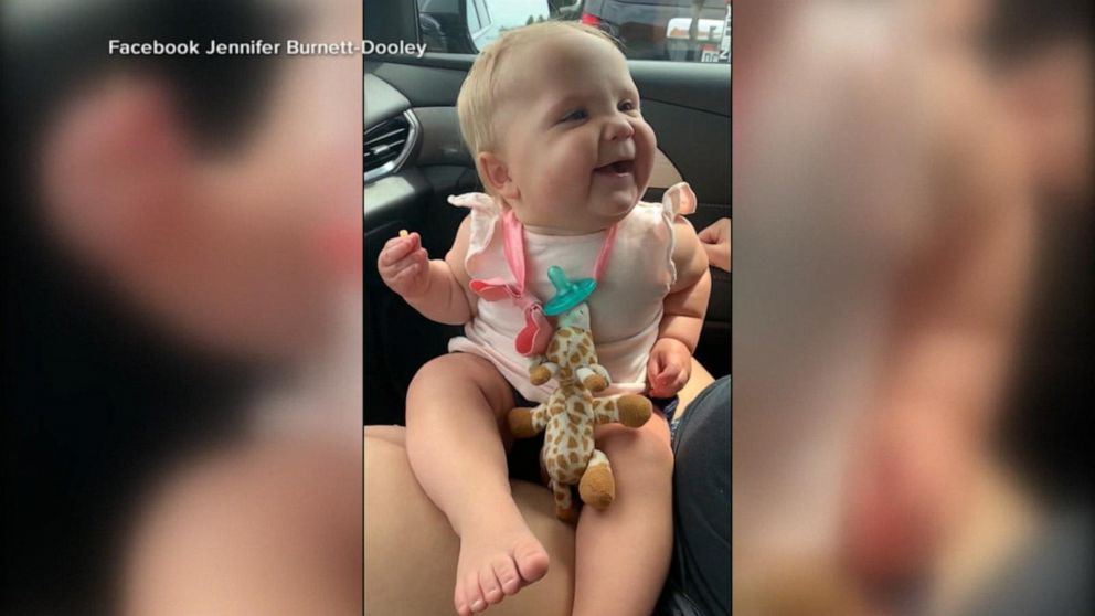 VIDEO: Baby dances with a french fry in hand