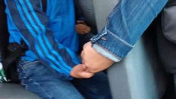 PHOTO: When a little boy was nervous on the first day of school his bus driver held his hand.