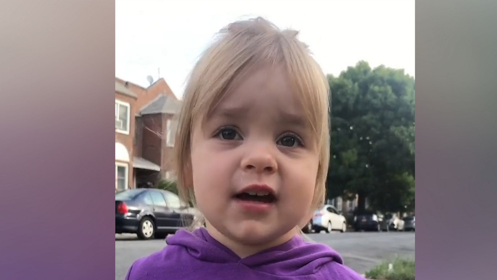 VIDEO: Toddler's 'goodbye' for mom will make every parent's heart soar